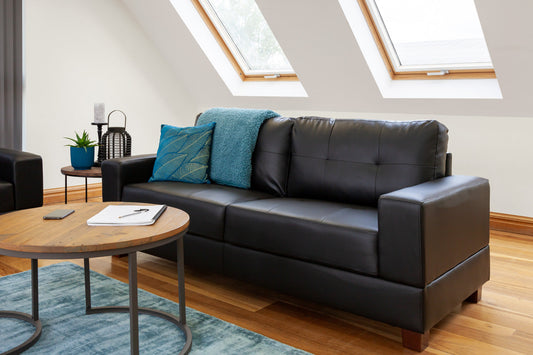 Hosting Fall Gatherings with Pay Weekly Sofa Sets